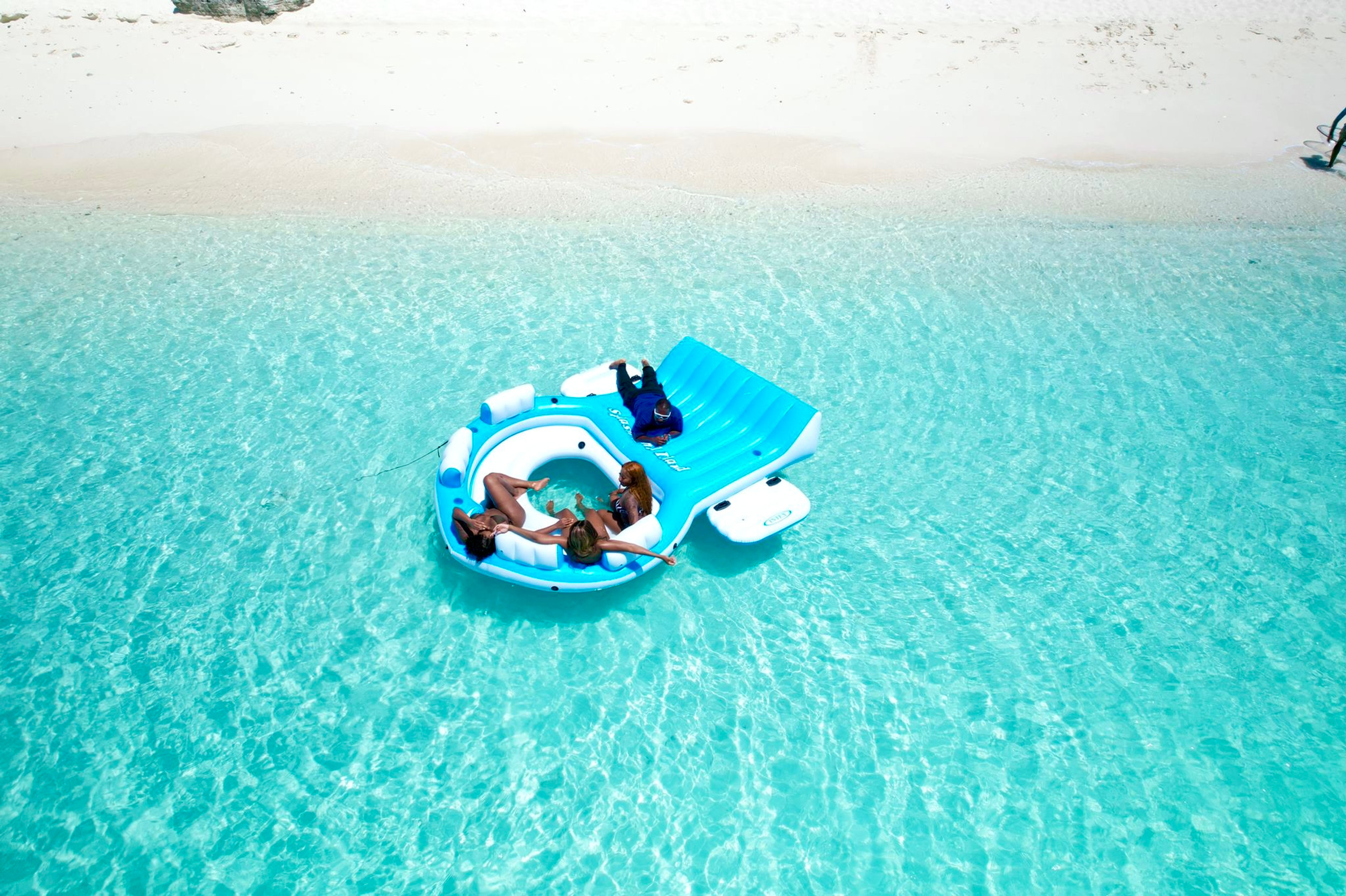 Water taxi Service in Turks and Caicos With Turks Ventures