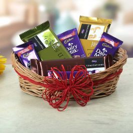 Send A Basket Of Sweet Treat Same Day Delivery - OyeGifts