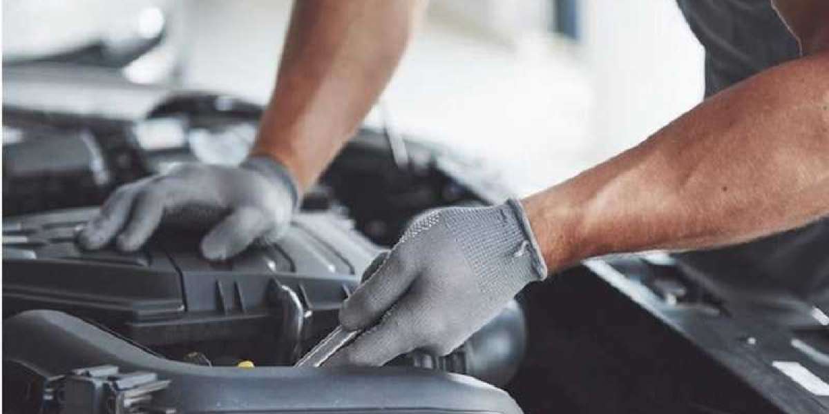 Let’s Understand Why It Is Necessary To Change The Car Engine Oil?