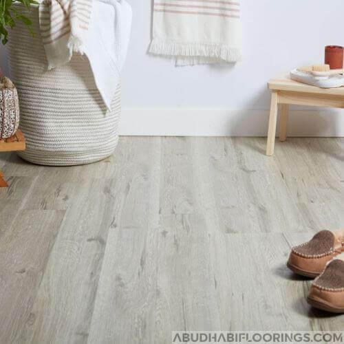 Buy Best Vinyl Flooring in Abu Dhabi - Biggest Sale is On !