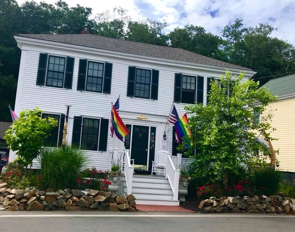 Online Hotel Booking in Provincetown | The Clarendon House