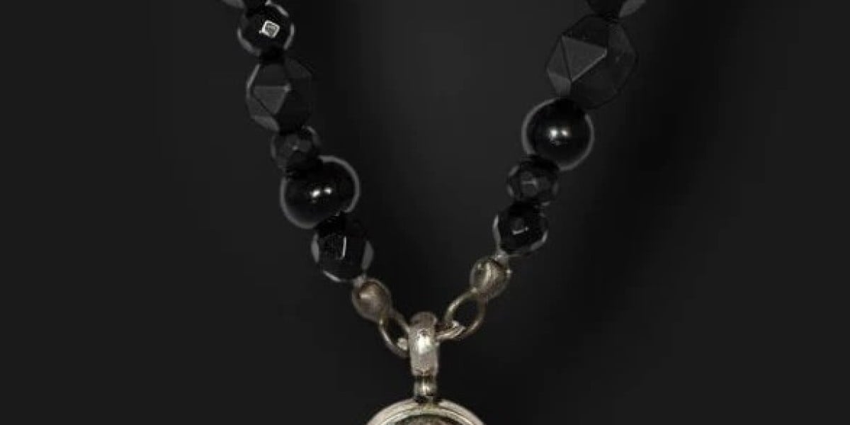 Skull Bead Bracelet - Compass jewelry