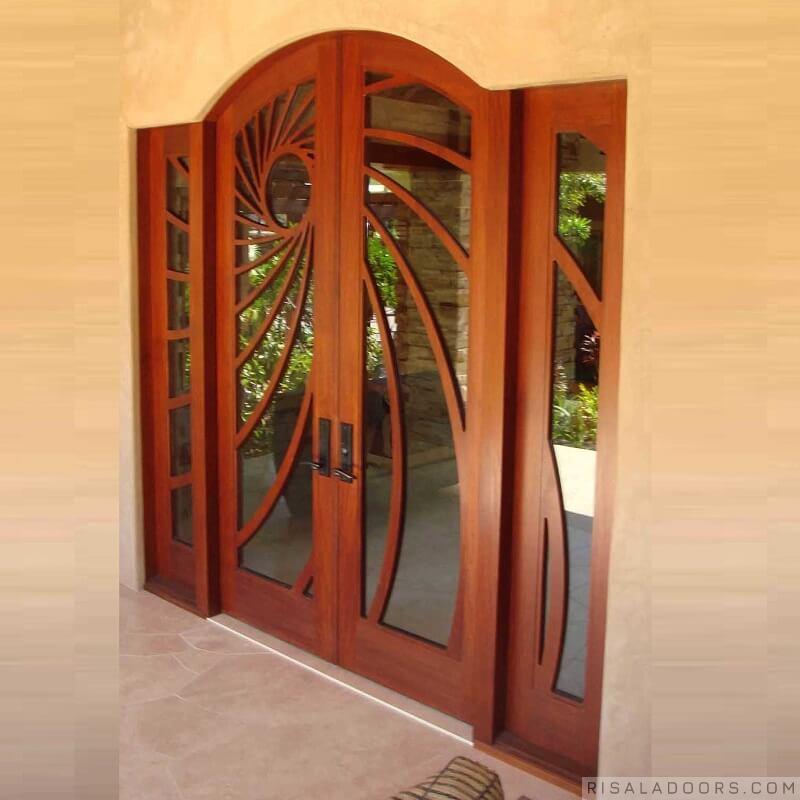 Buy Best Sagwan Door in Dubai & Abu Dhabi @ amazing deals