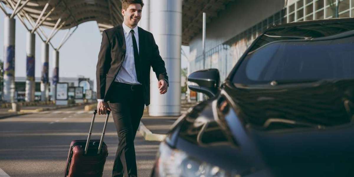 Exploring Convenient Airport Service Near Miami with System Shuttle Miami