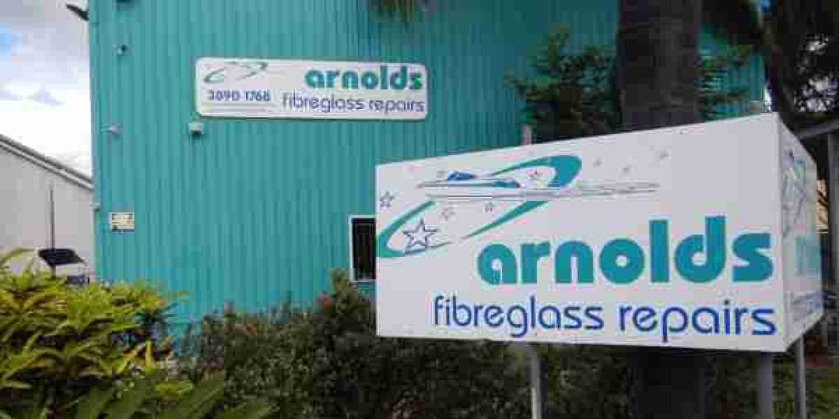 Arnold’s Fibreglass - Gelcoat Repairs in Brisbane