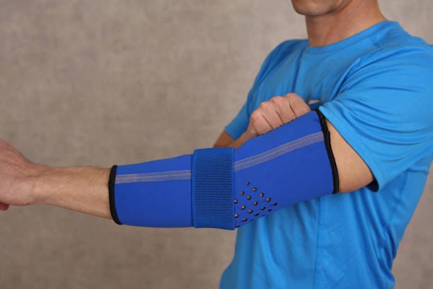 Stay Active and Supported: Arm Compression Sleeves for Lymphedema | by Lifeforcehub pte ltd | May, 2024 | Medium