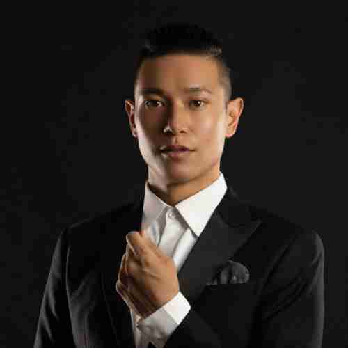 CEO Hạ Tư Phong