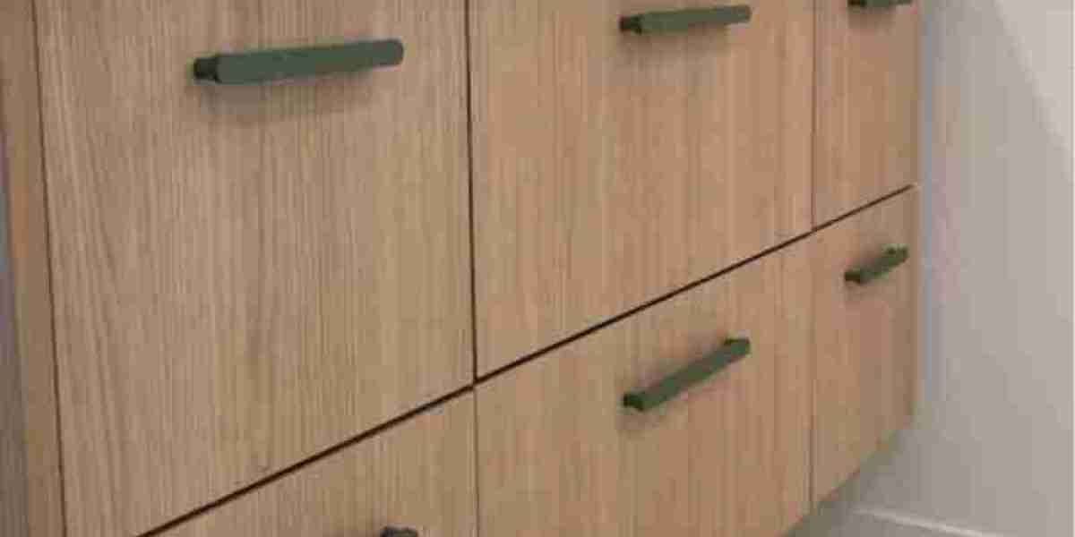 Transform Your Space with Unusual Cabinet Handles: A Guide to Knobs vs Handles and Door Handle Colors