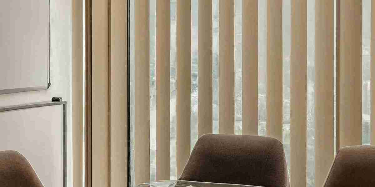 Office Curtains in Dubai: Enhancing Workspace Comfort and Aesthetics