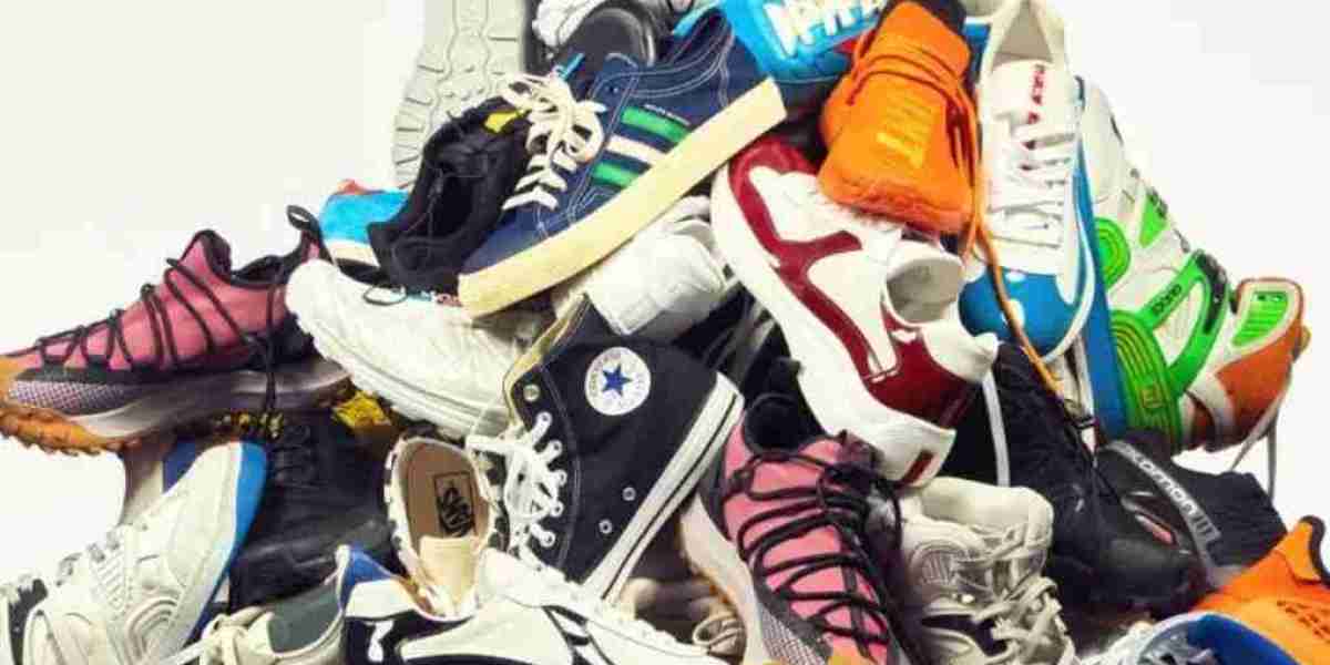 Sneaker Market Size, Share, Outlook, Industry Analysis and Forecast 2024-2032