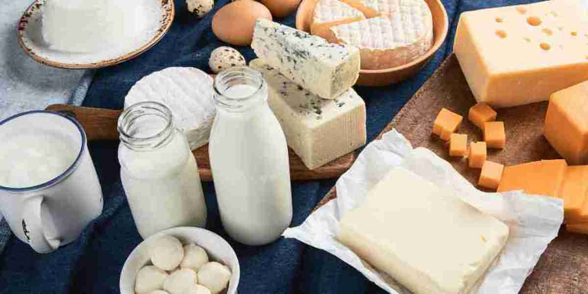 The Importance of Dairy and Organic Food in a Balanced Diet