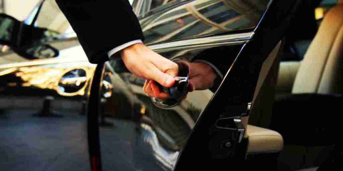 The Psychology of Luxury: Why We Crave Chauffeur-Driven Car Services in Miami