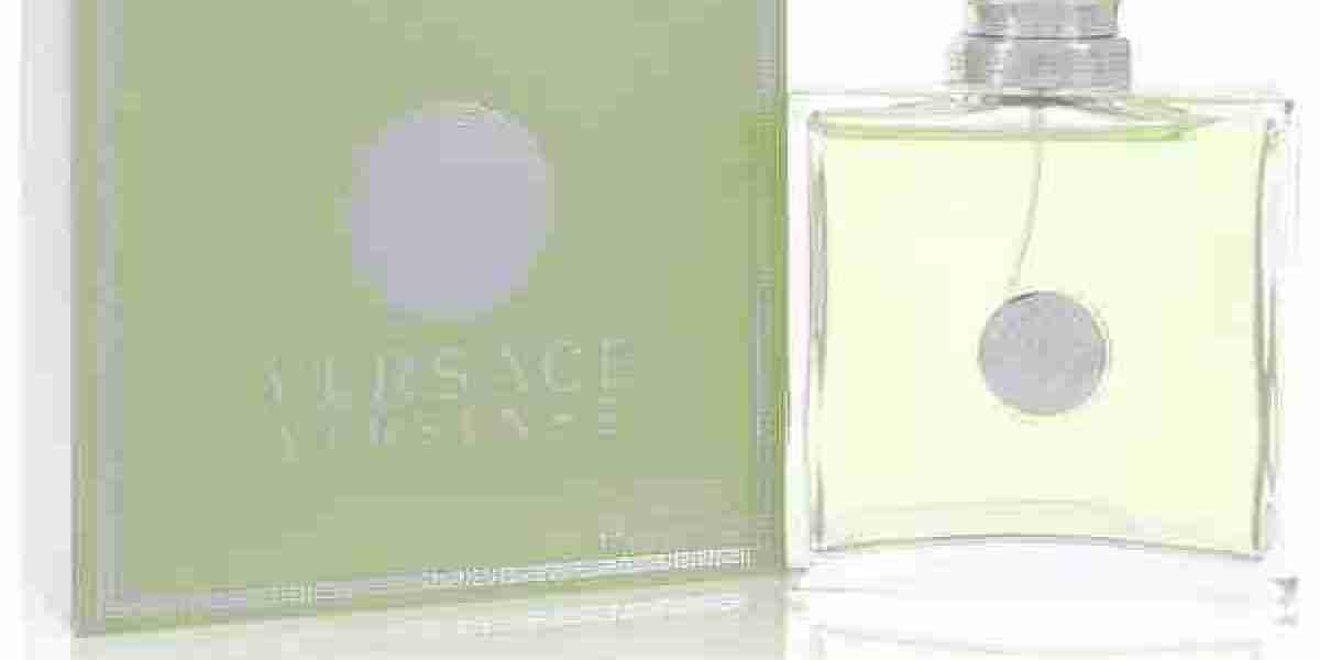 Versace Versense Perfume