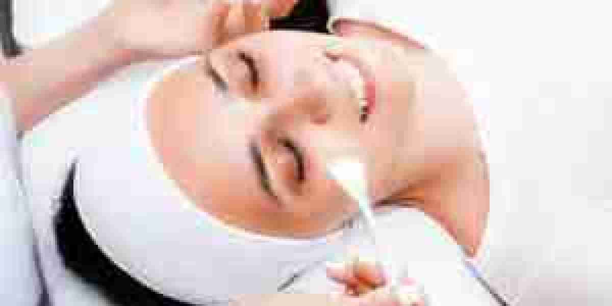 LISTED: THE DIFFERENT TYPES OF CHEMICAL PEEL TREATMENTS | KOSMODERMA