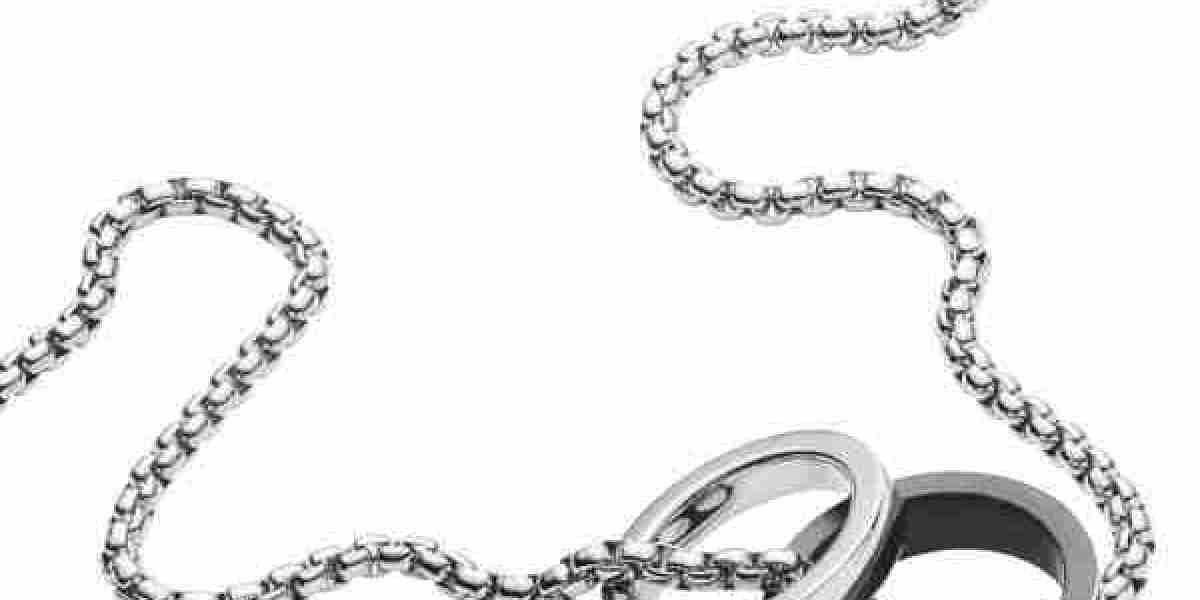 Top Diesel Necklace Trends for 2024: Bold and Stylish Designs