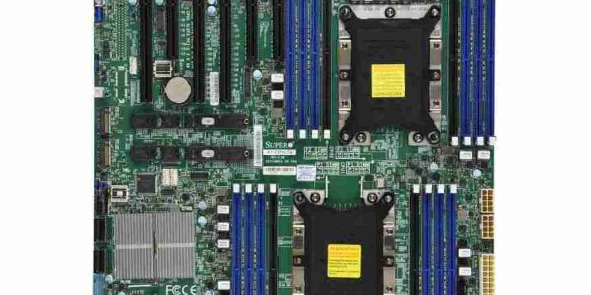 Exploring the Supermicro X11DPH-T ATX Server Motherboard