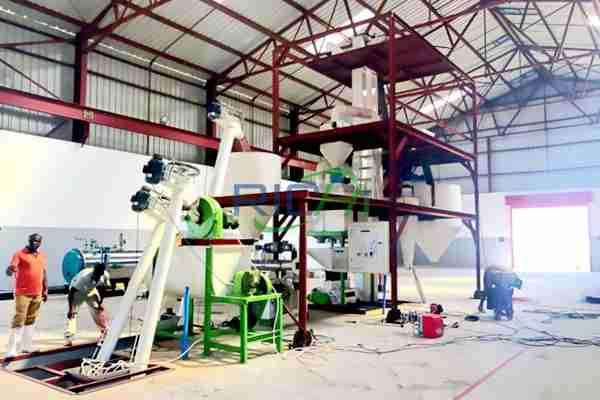 Chicken feed pellet production line