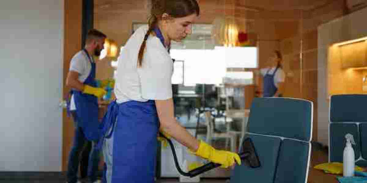 The Ultimate Guide to Choosing Commercial Cleaning Services for Your Business