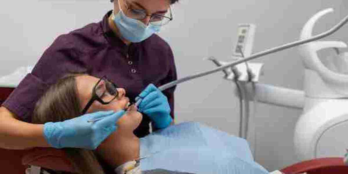 The Ultimate Review of Markham Dental Clinics: Quality, Comfort, and Care