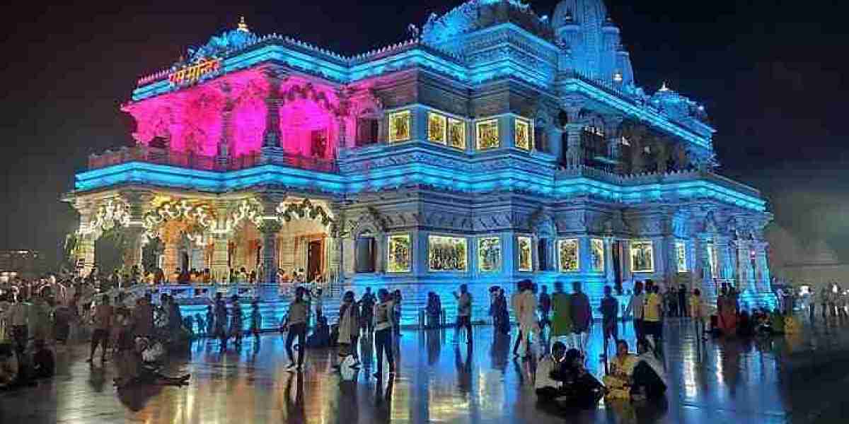 Top Agra Mathura Vrindavan Tour Packages: Discover India’s Heritage & Spirituality