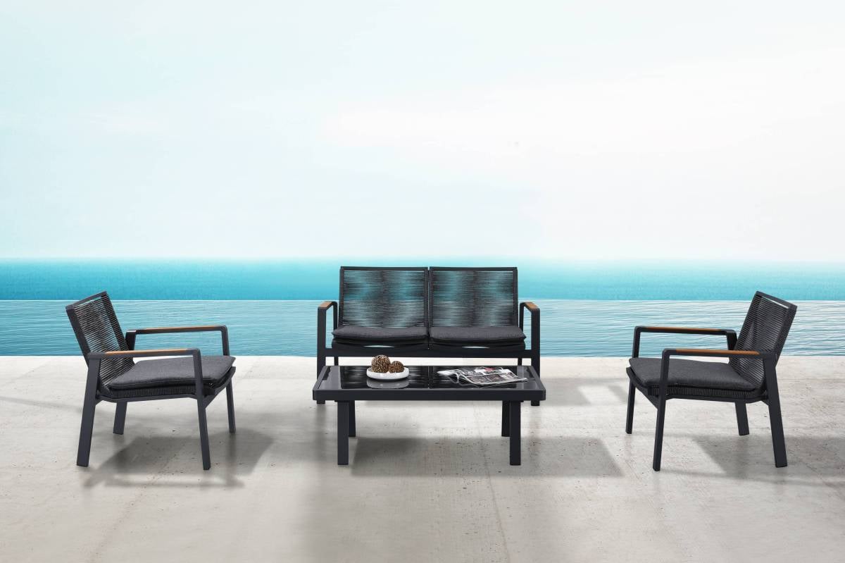 Why Upgrading Commercial Outdoor Furniture is Essential for Resorts?