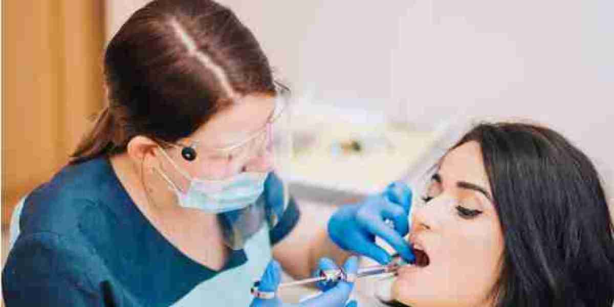 The Benefits of Choosing a Cosmetic Dentist in Westport for Your Smile Makeover