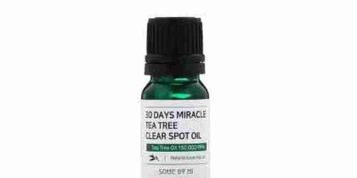 Clear Up Acne with Some By Mi 30 Days Miracle Tea Tree Clear Spot Oil