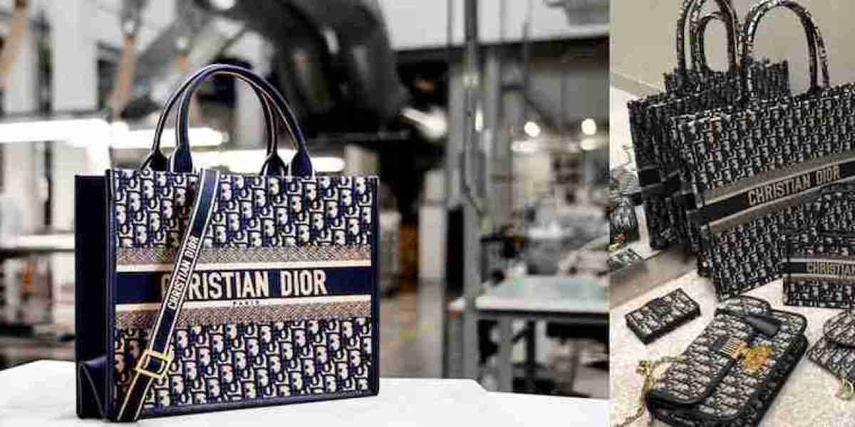 The Allure of Dior Bag Replicas: Finding Luxury Within Reach