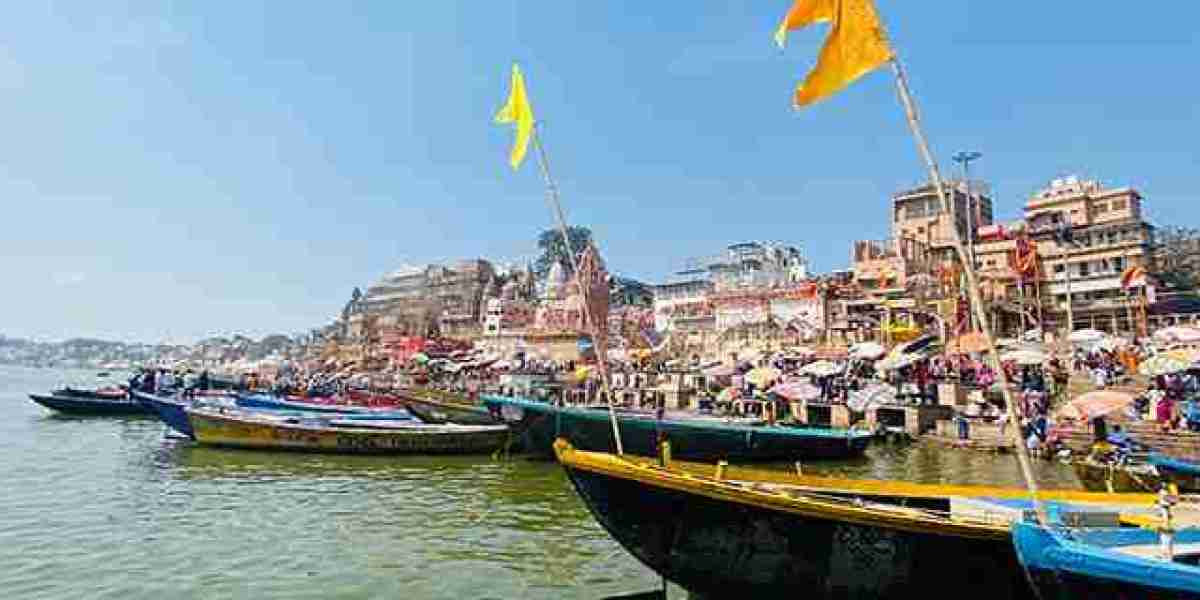 Why Choose the Varanasi Ayodhya Tour Package for Your Next Pilgrimage