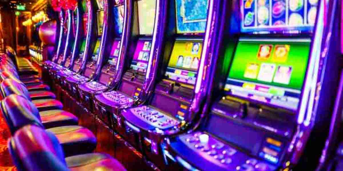 The Future of Gambling Is Here: Why Online Slots Are So Addictive!