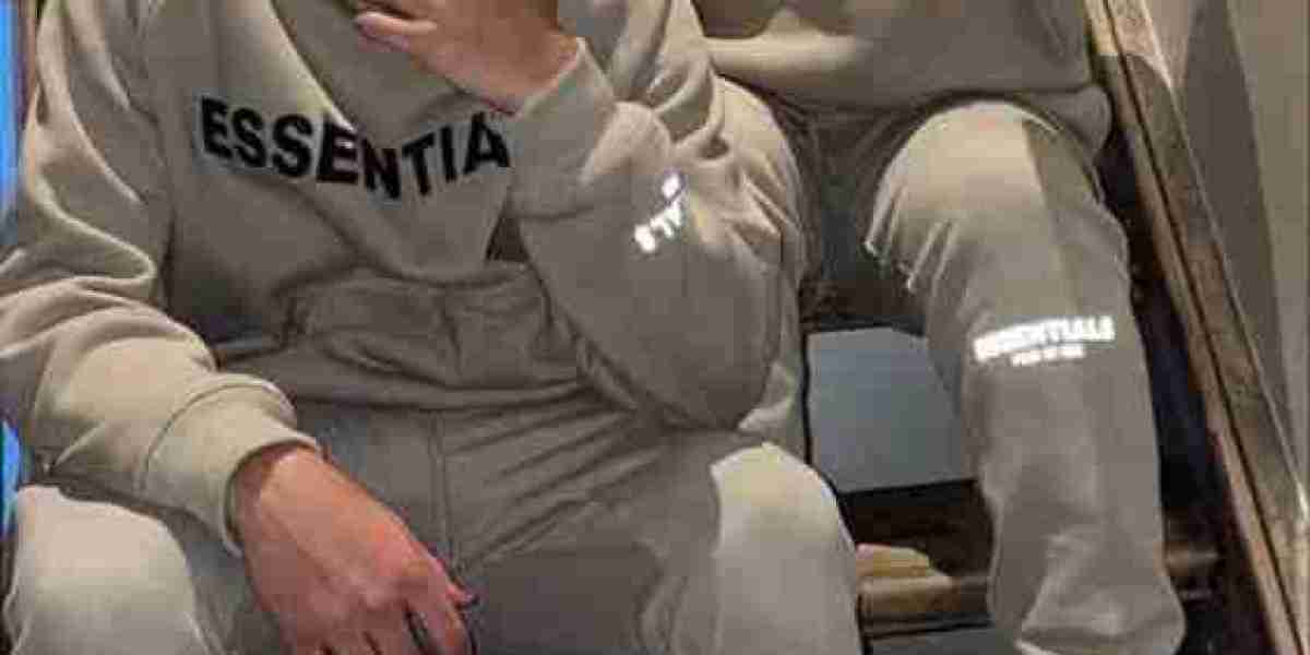 Essentials Tracksuits in the UK: Fashion Meets Functionality