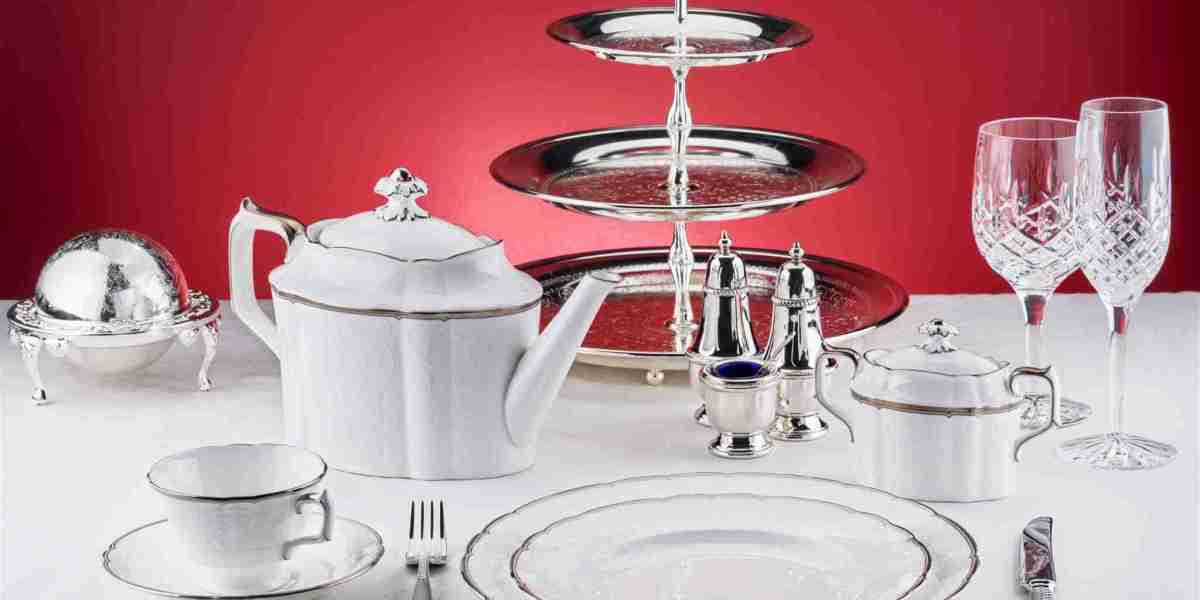 The Art of Porcelain: How to Choose the Perfect Tableware for Your Home