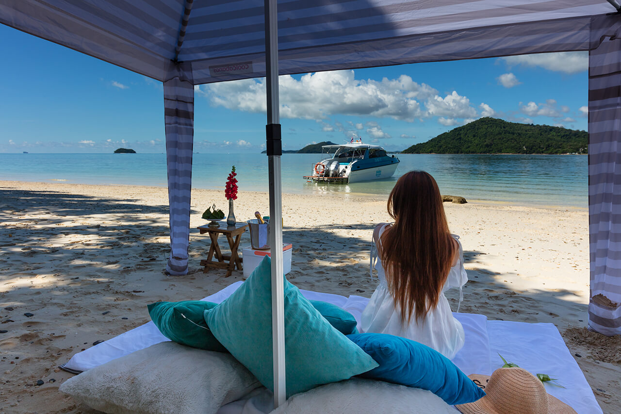 The Ultimate Private Phi Phi Island Tour: A Guide to Luxury