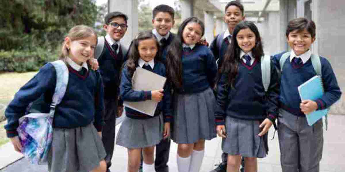 5 Key Facts Every Leading School Uniform Manufacturer Should Understand