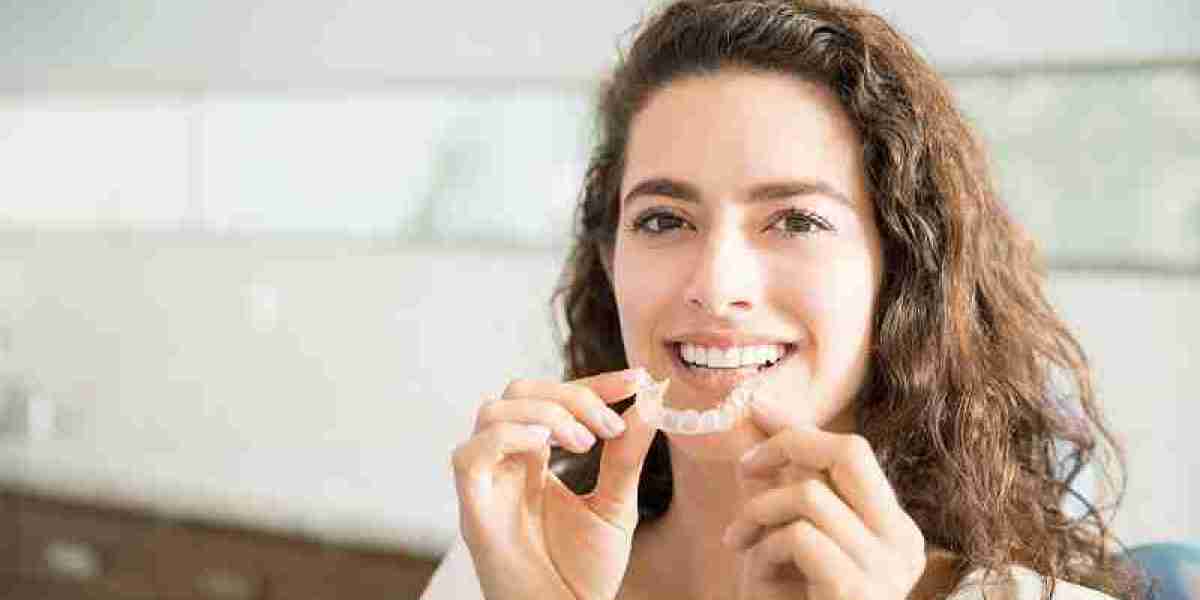 Transform Your Smile: The Benefits of Dental Clear Aligners