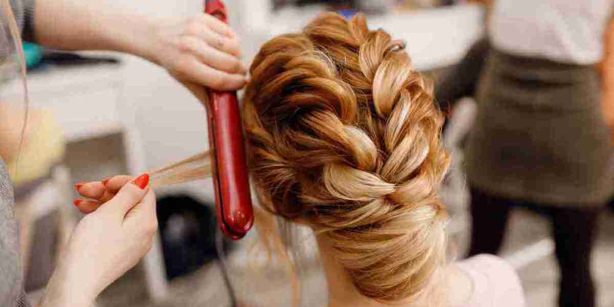 Premium Hair Styling Services at Home in Lahore Convenience and Expert Care