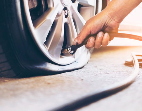 Roadside Tire Service Near Me - Flat Tire Change Service