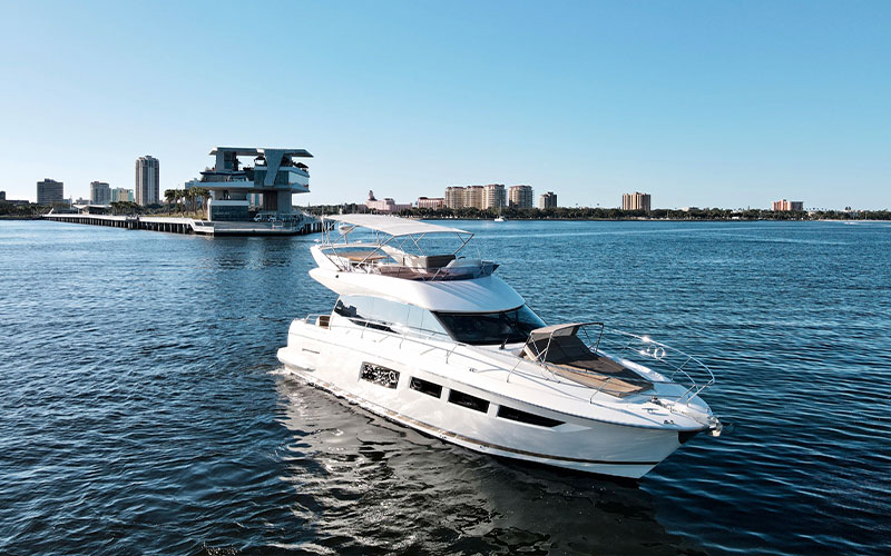 Home - Bored And Yachting Luxury Yacht Charter Tampa, St. Petersburg & Surrounding Areas