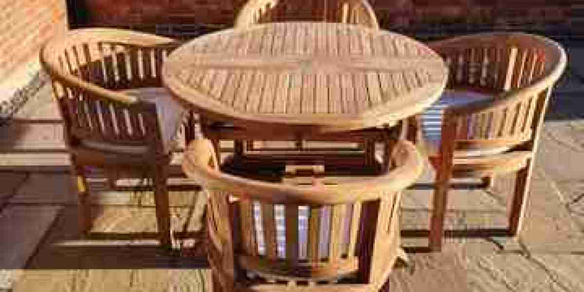 How to Style Your Outdoor Area with a Teak Garden Furniture Set