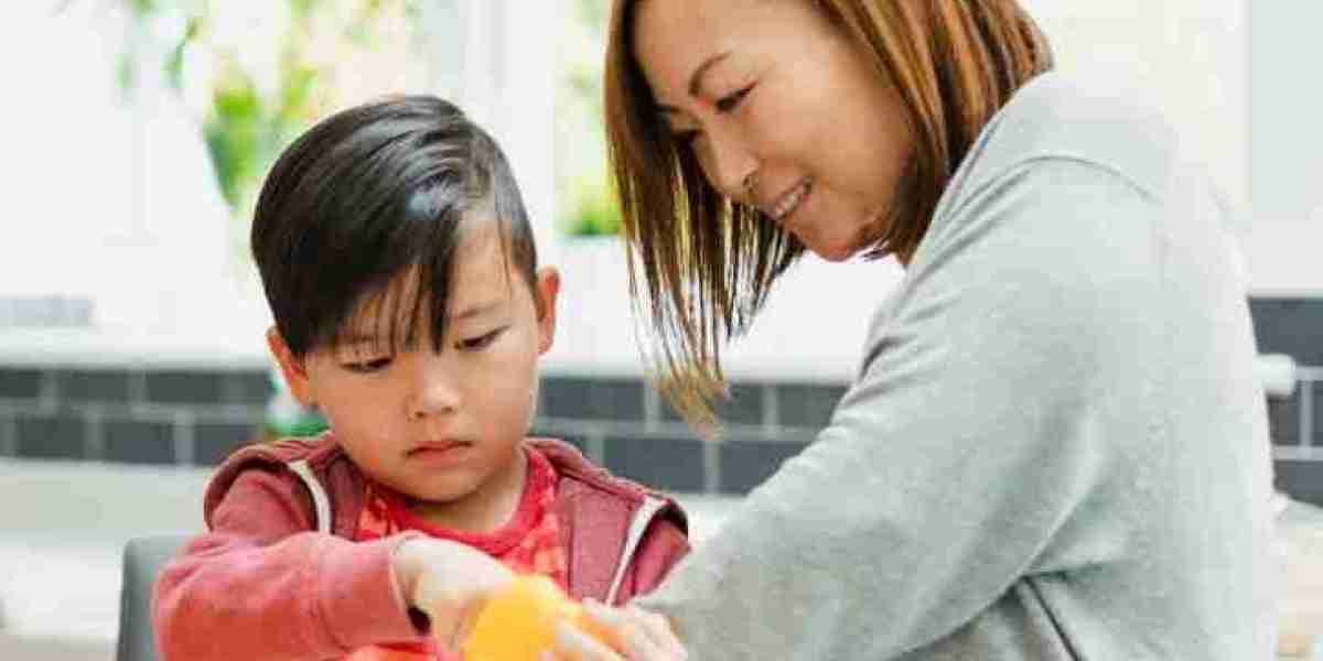 How to Train a Babysitter on Handling Food Allergies