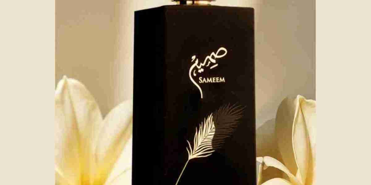 Behind the Scenes: Crafting a Mamlakat Al Oud Perfume