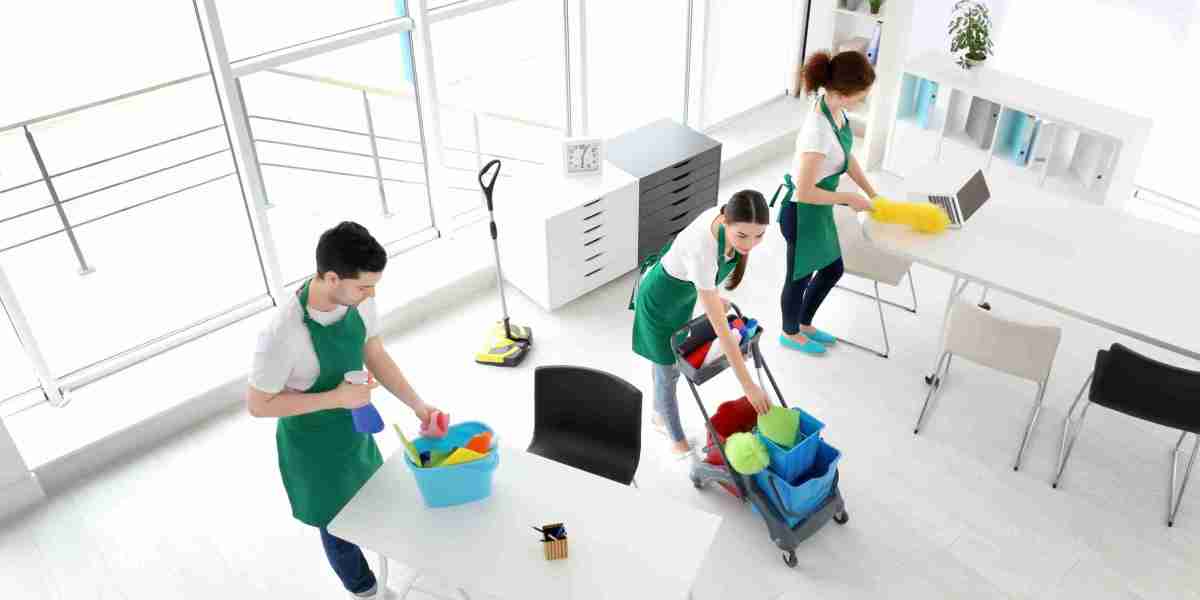 Can Cleaning Services Help with Hoarding Situations?