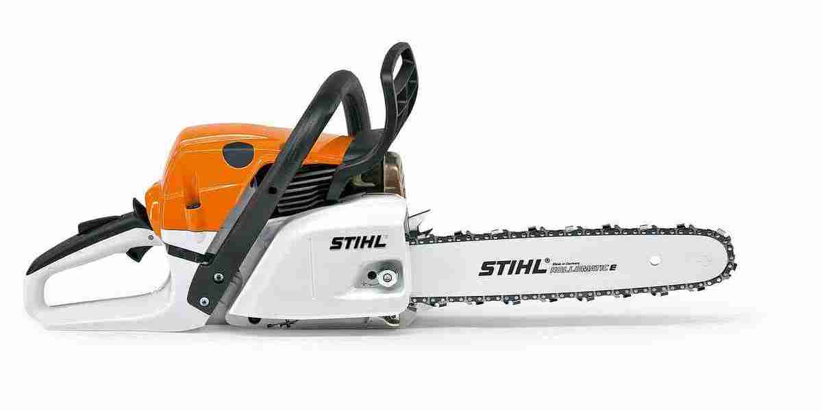 Petrol Chainsaw Safety Tips: What You Need to Know Before Cutting