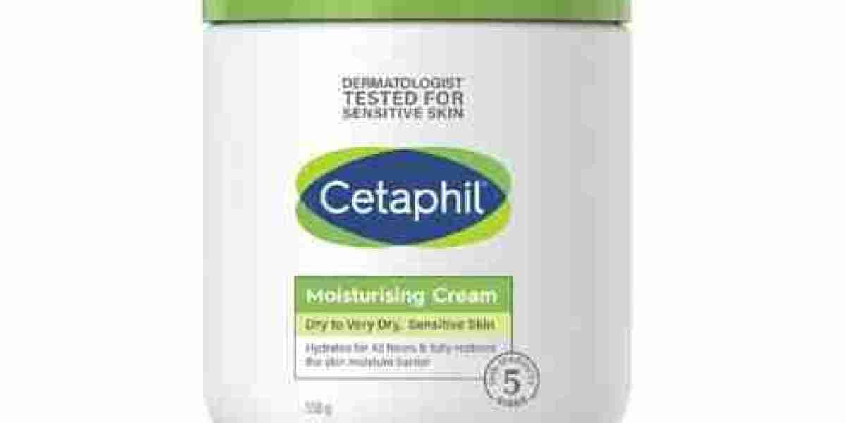 The Key to Long-Lasting Hydration for Sensitive Skin With Cetaphil Moisturizing Cream