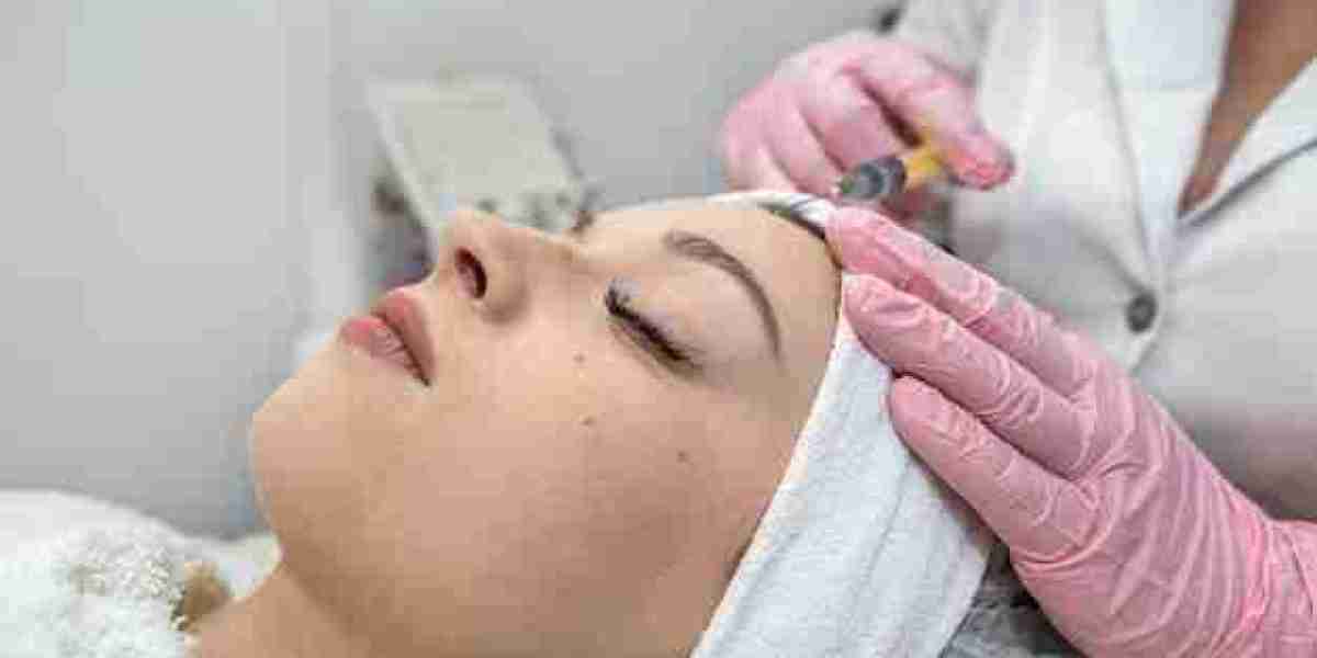 A Step-by-Step Guide to Hydrafacial in Leicester